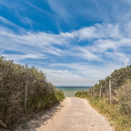 Flat Dunes